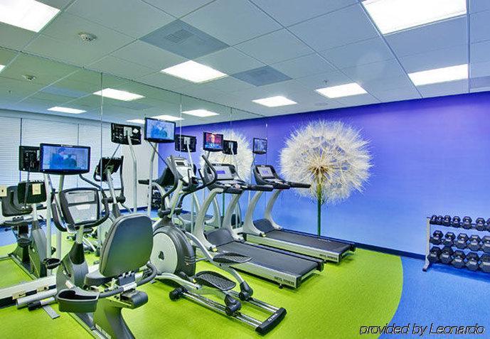 Springhill Pasadena 3*