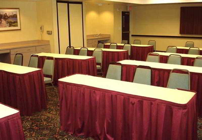 Springhill Pasadena Hotel 3*